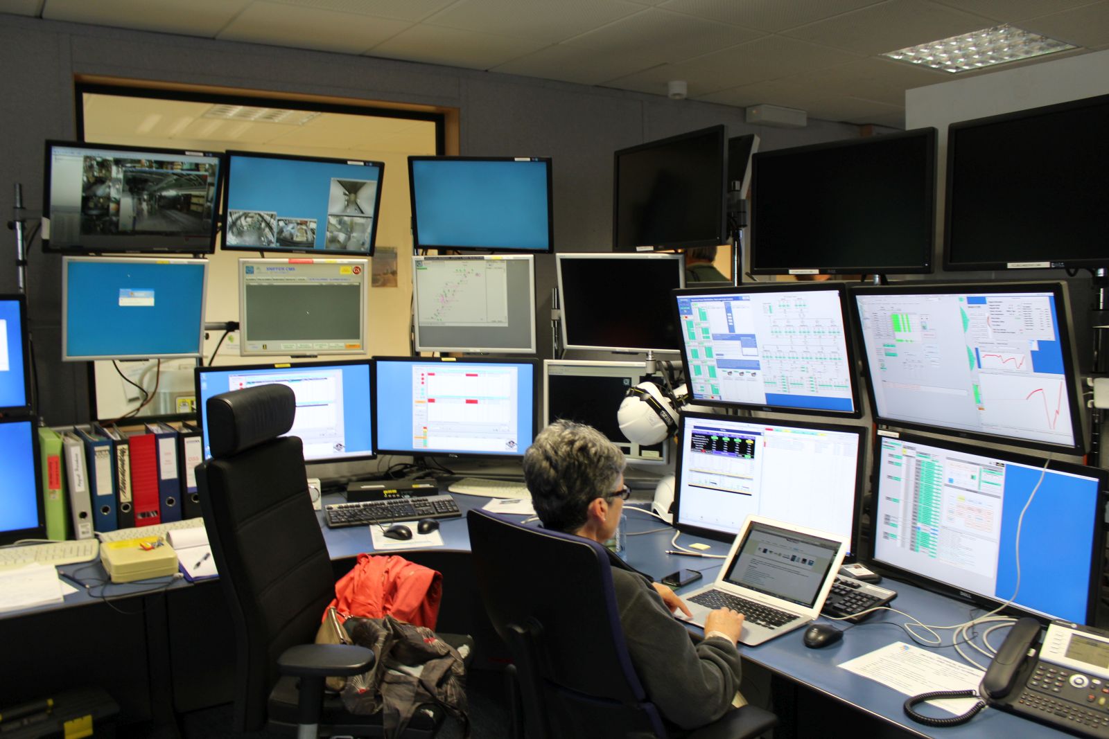 CMS detektor
